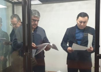 Октябрь окуялары. Эки айыпталуучунун баш коргоо чарасын өзгөртүү өтүнүчү келтирилди