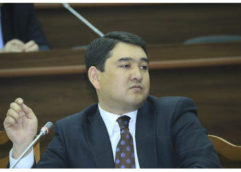 УКМК депутаттыкка талапкер Бактыбек Калмаматов боюнча БШКга арыз жолдоду