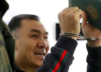 Равшан Жээнбековду камактан бошотуу өтүнүчү келтирилди