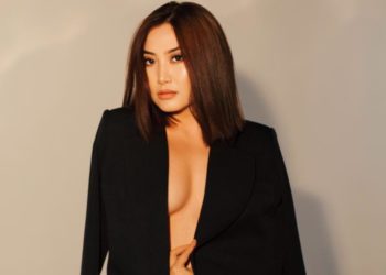 «Кыргыздарда уят кийимге эле бүткөн!» Назира Айтбекованын кезектеги сүрөттөрү талкуу жаратууда