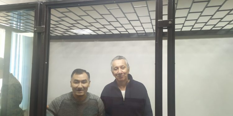 Фарид Ниязов камакта калтырылса, Равшан Жээнбеков эркиндикке чыгат