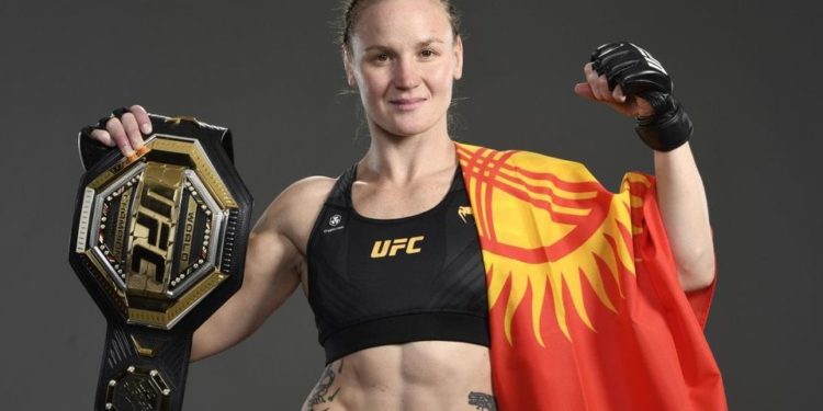 Валентина Шевченко Ошко барып, күйөрмандары менен жолугат