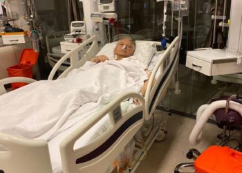 Иса Өмүркуловго экинчи операция жасалды. Анын боорун алмаштырышкан