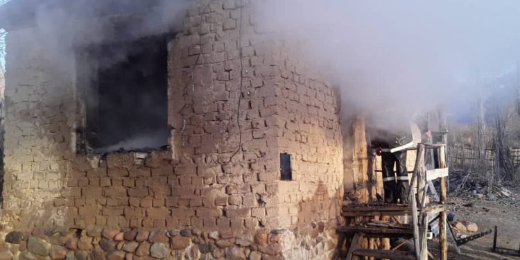 Ысык-Көлдө үй өрттөнүп, 55 жаштагы киши көз жумду