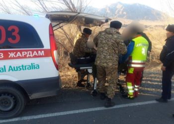 Балыкчыдагы жол кырсыкта 25 жаштагы эки жигит жаракат алды