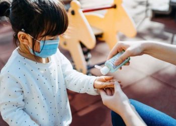 Акыркы суткада 38 адамдан коронавирус аныкталып, 3 киши каза болду. Статистика