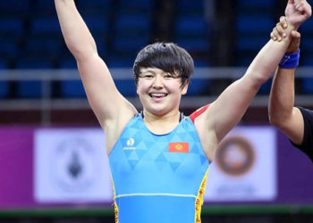 UWW Мээрим Жуманазаровага быйылкы ийгиликтери үчүн 7 миң доллар сыйлык берет