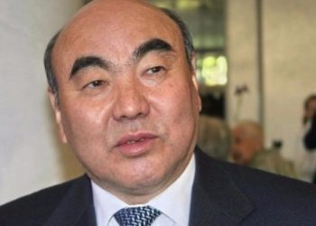 Кыргызстандын мурдагы президенти Аскар Акаевдин Бишкекке келгени айтылууда
