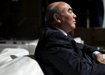 Талгарбеков: «Аскар Акаевге коюлган бардык айыптар алынды»