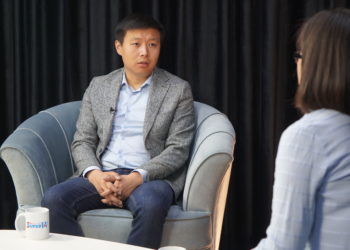 Тилек Токтогазиев: «Мага добуш бергендер добушту коргоп бергиле деп жатат»