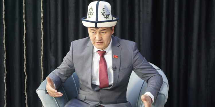 Шайлообек Атазов: «Мен БШКга сөз тийгизбейм. Бирок…»