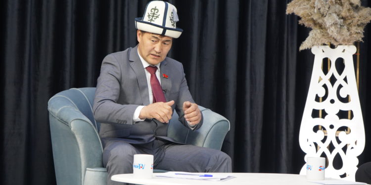 Шайлообек Атазов: «Мен БШКга сөз тийгизбейм. Бирок…»