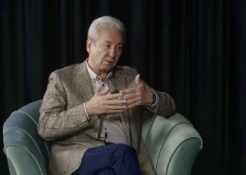 Адахан Мадумаров: «12 жыл мурун Ак үйдүн эшигин аттап чыгып, кайрылып барган жокмун»