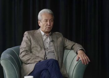 Мадумаров: «Президенттен президент начар. Биз ушунчалык төмөнгө түштүк»