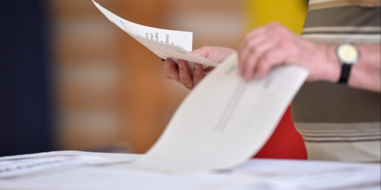 Дээрлик 95 пайызы саналып бүттү. Саат 13:00гө карата бирдиктүү шайлоо округунун алдын ала жыйынтыгы