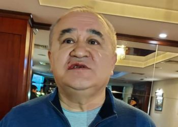 «Сен тажаттың» деп кубалаганы келген элек дешти». Садыр Жапаров Текебаевге болгон кол салуу боюнча үн катты