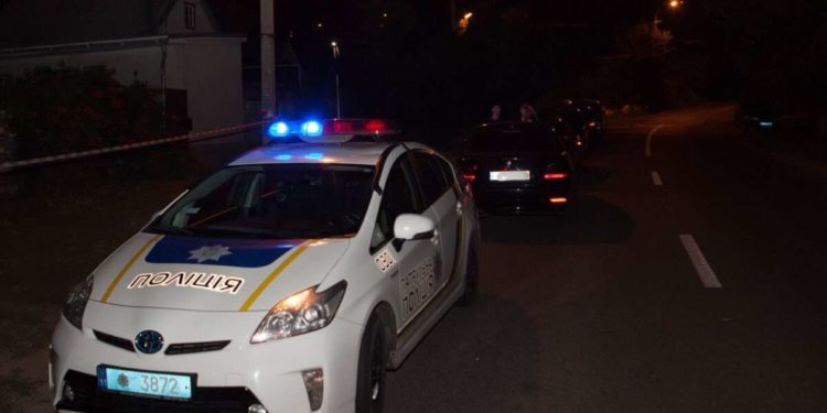 «Акча үчүн». Украинада эки кыргызстандык адам өлтүрүүгө шектелип жатат