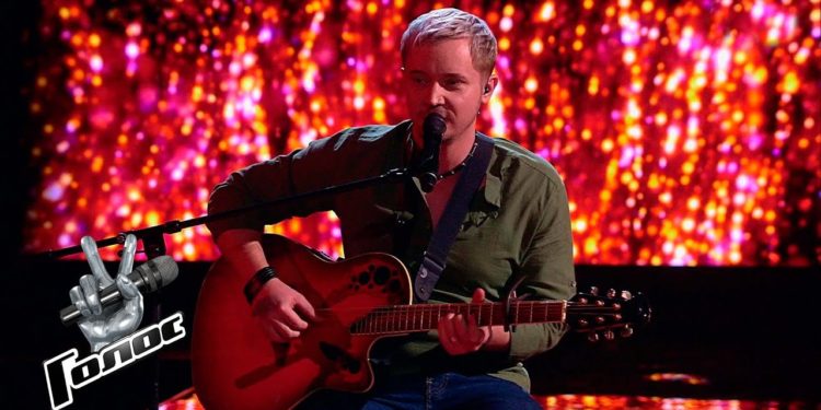 Кыргызстандык Александр Волкодав «Голос» шоусунун кийинки баскычына өттү (видео)