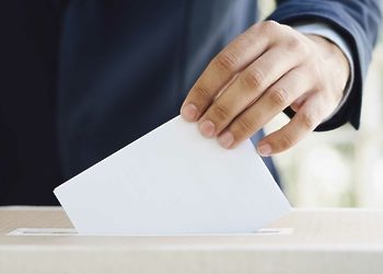 «Эл үмүтү» партиясы босого чектен өтпөй калды. Саат 10:50гө карата шайлоонун алдын ала жыйынтыгы