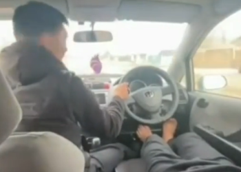 Унааны буту менен айдаган жаран кармалып, айып пул салынды