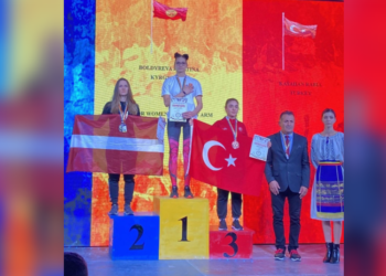 Кристина Болдырева Дүйнө чемпиону болду, бирок Кыргызстандын желегин желбирете алган жок