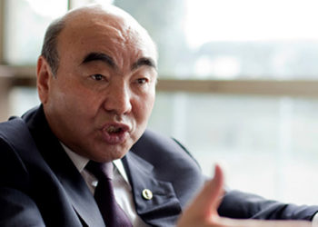 УКМК Аскар Акаевге жаңы айыптар тагылганын билдирди