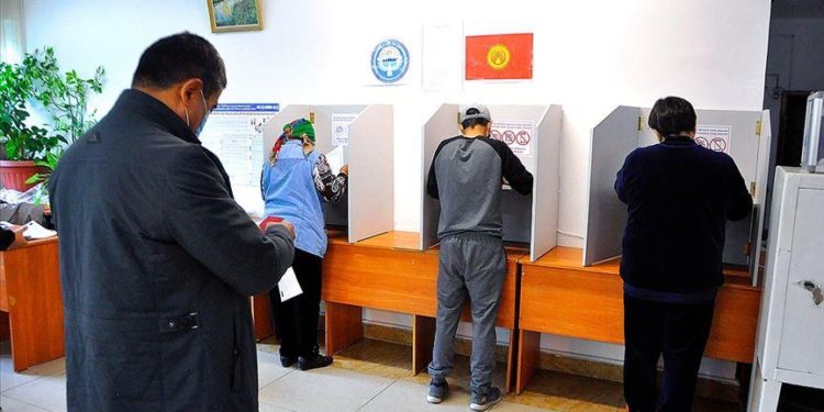 «Баарына каршы» жеңишке жеткен Биринчи Май жана Свердлов райондорунда кайра шайлоо кандай өтөт?