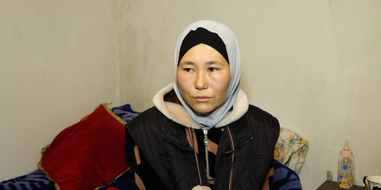 “Күйөөмдү балдарым үчүн кечирем” дейт Сокулукта кыз зордуктады деген шектүүнүн аялы