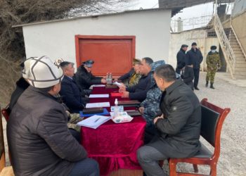 Баткен облусу менен Согди облусунун башчылары чек арада орун алган окуя боюнча сүйлөшүп жатышат