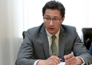 Санариптик өнүктүрүү министри болуп Догоевдин ордуна Иманов дайындалды