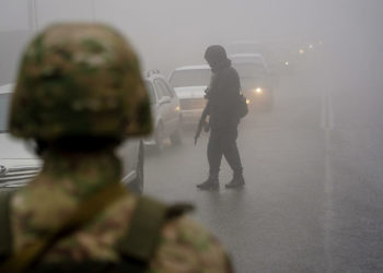 «Салам алейкум, Кыргызстан! Бизде баары жакшы». Алматыда кармалган 4 Кыргыз жараны бошотулду