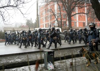Казакстандагы митингдер. Башаламандыктан кийин кармалгандардын саны 10 миңге жакындады