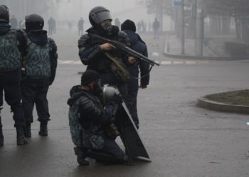 Казакстандагы митингдер. Алматыда жабыркагандардын саны 190 кишиден ашып, реанимацияга 7 адам түштү