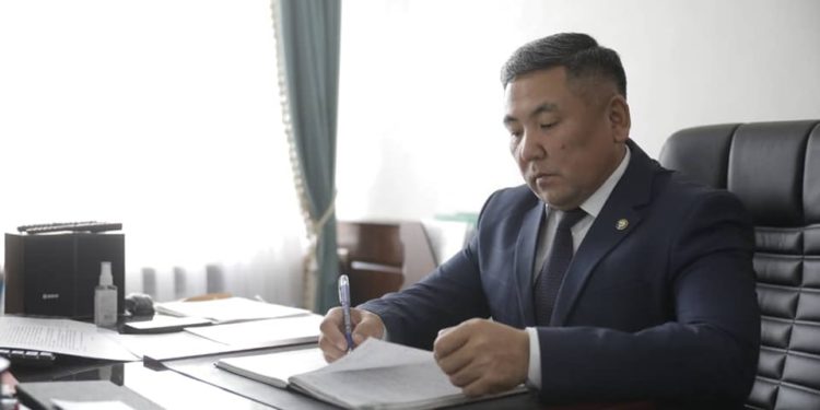 Баткендеги өзгөчө статусу бар чек ара аймактарына кайсыл айылдар кирди? Тизме