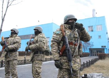 Казакстанга жөнөтүлгөн кыргыз аскерлеринин фото-видеосу жарыяланды