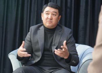 Жапаров Калмаматов тууралуу: «Бир пайыз добуш албаган балага башымды оорутуп эмне кылам»