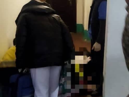 Бишкекте эркек киши лифтке кыпчылып калып, каза болду