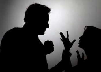 Жумгалда жубайлар урушуп, эртеси жолдошу асынган абалда табылды