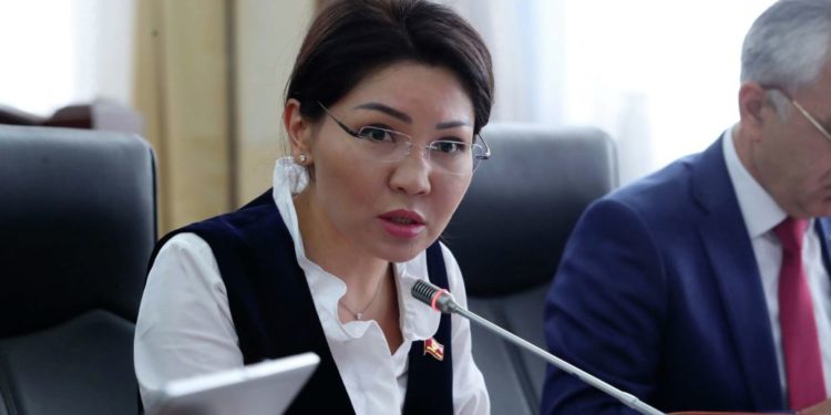 Саат 22:10го карата Биринчи Май округундагы шайлоонун алдын ала жыйынтыгы боюнча Эльвира Сурабалдиева алдыда