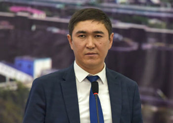 УКМК тарабынан кармалган Бишкектин вице-мэри камакта калтырылды