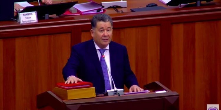 Депутат Акбөкөн Таштанбековго козголгон кылмыш иши токтотулду