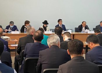 Саламаттыкты сактоо тармагындагы кызматтан алынган 4 жетекчинин тизмеси
