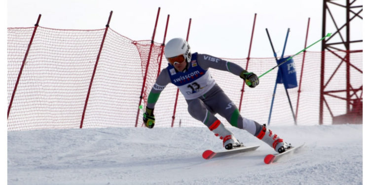 «Аэропорт иштебейт, көчөлөр ээн, талаптар катуу». Кыргыз лыжачы Пекинге кандай жеткенин айтты