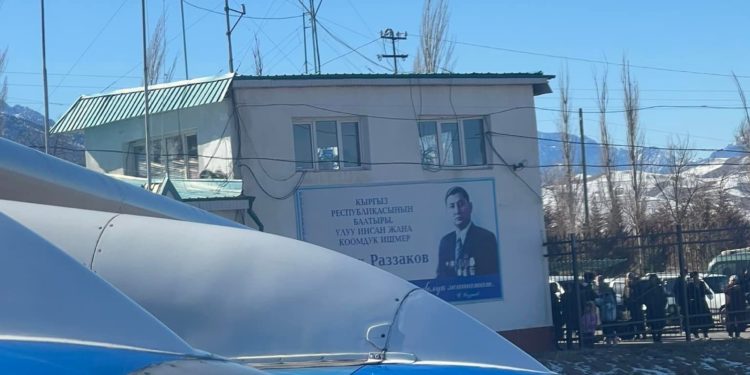 Исфана-Бишкек каттамы марттан баштап жумасына 2 жолу учат