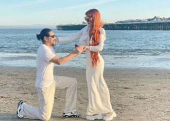 «Тынч океандын жээгинде». Ассоль Молдокматованын сүйүктүүсү колун сурады