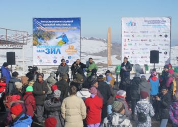 Маданият министри Ысык-Көлдө беш лыжа базасы куруларын айтты