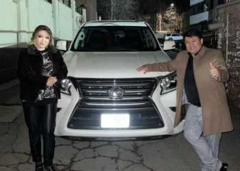 «Кеңеш» тобунун ырчылары жаңы унаалуу болушту (видео)