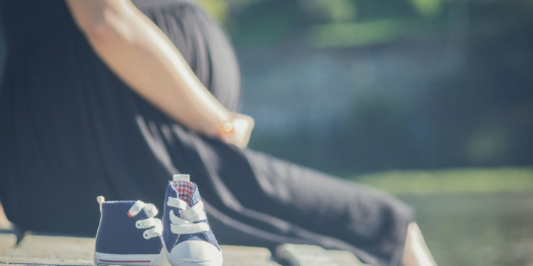 Таласта 13 жаштагы кош бойлуу кыз ооруканага түштү