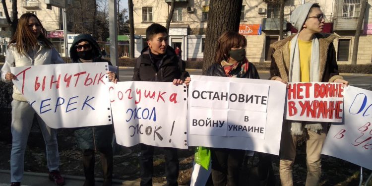 Бүгүн Орусиянын элчилигинин алдында кезектеги митинг өтөт