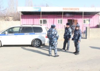 «Элди дүрбөлөңгө салбагыла». ИИМ Баткенде абал туруктуу экенин билдирди